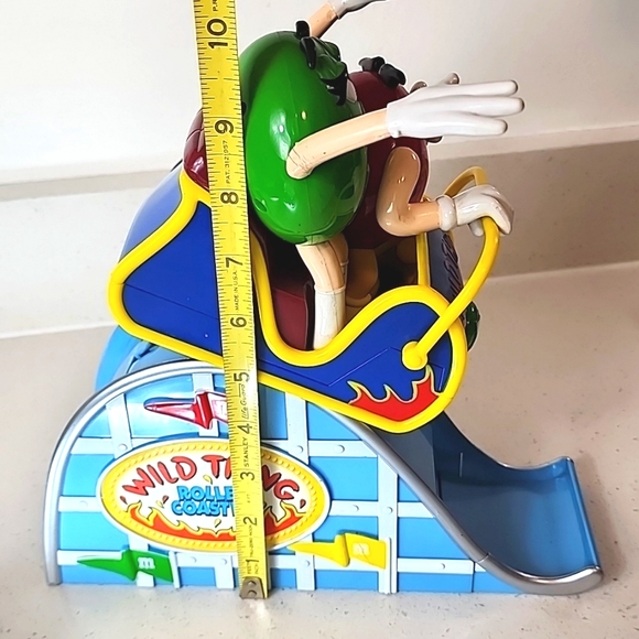 Vintage M&M Candy Dispenser Roller Coaster. - Picture 8 of 11